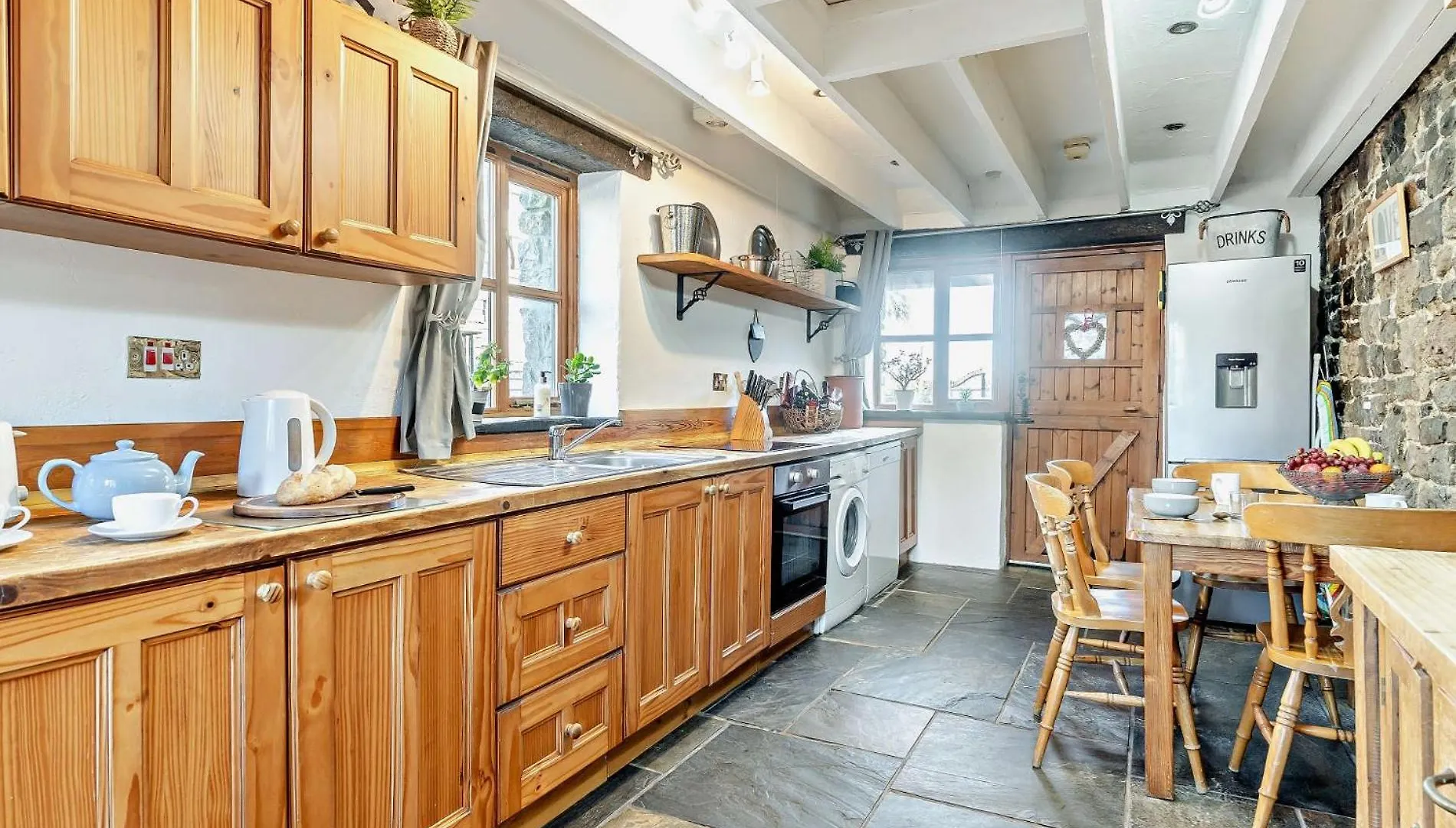 3 Bed In Gower 93942 Villa Ilston United Kingdom